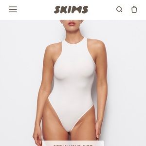 Skims marble (white) high neck bodysuit
